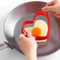 Foremki silikonowe do jajek w kształcie serca (2 sztuki) IDEALNE NA WALENTYNKI