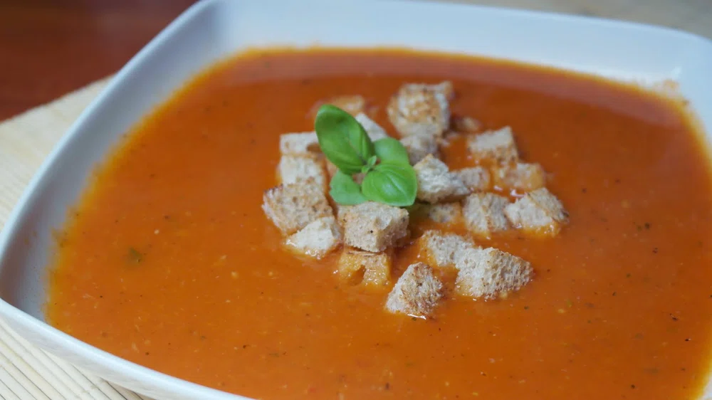 Włoska zupa pomidorowa w pół godziny