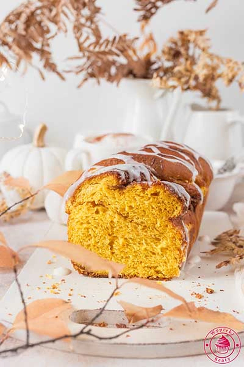 Drożdżowe ciasto dyniowe