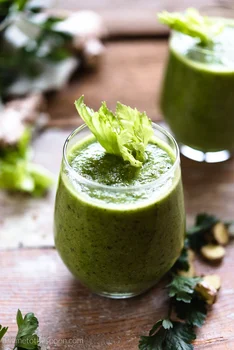 Pietruszkowe smoothie na odporność