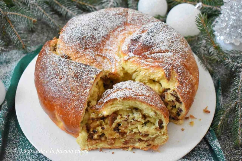 Gubana - drożdżowa babka z bakaliami z Friuli