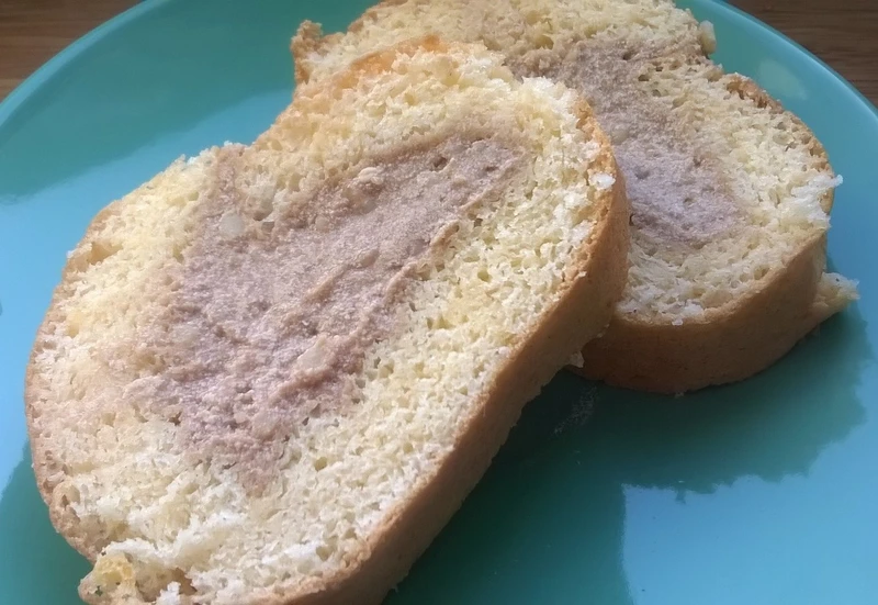 Rolada biszkoptowa z nadzieniem cappuccino