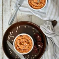 Pasta z suszonych pomidorów i słonecznika