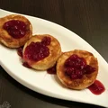 Camembert w panierce z żurawiną
