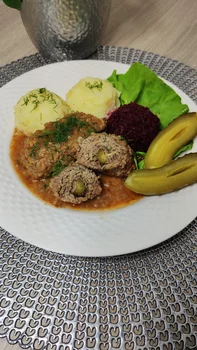 Zrazy wołowe w sosie
