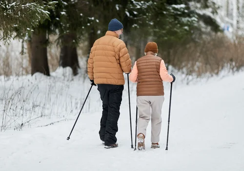 Kobiety mają pracować 2 lata dłużej, mężczyźni 3 lata krócej? Petycja w sprawie nowego wieku emerytalnego w Polsce już w Sejmie