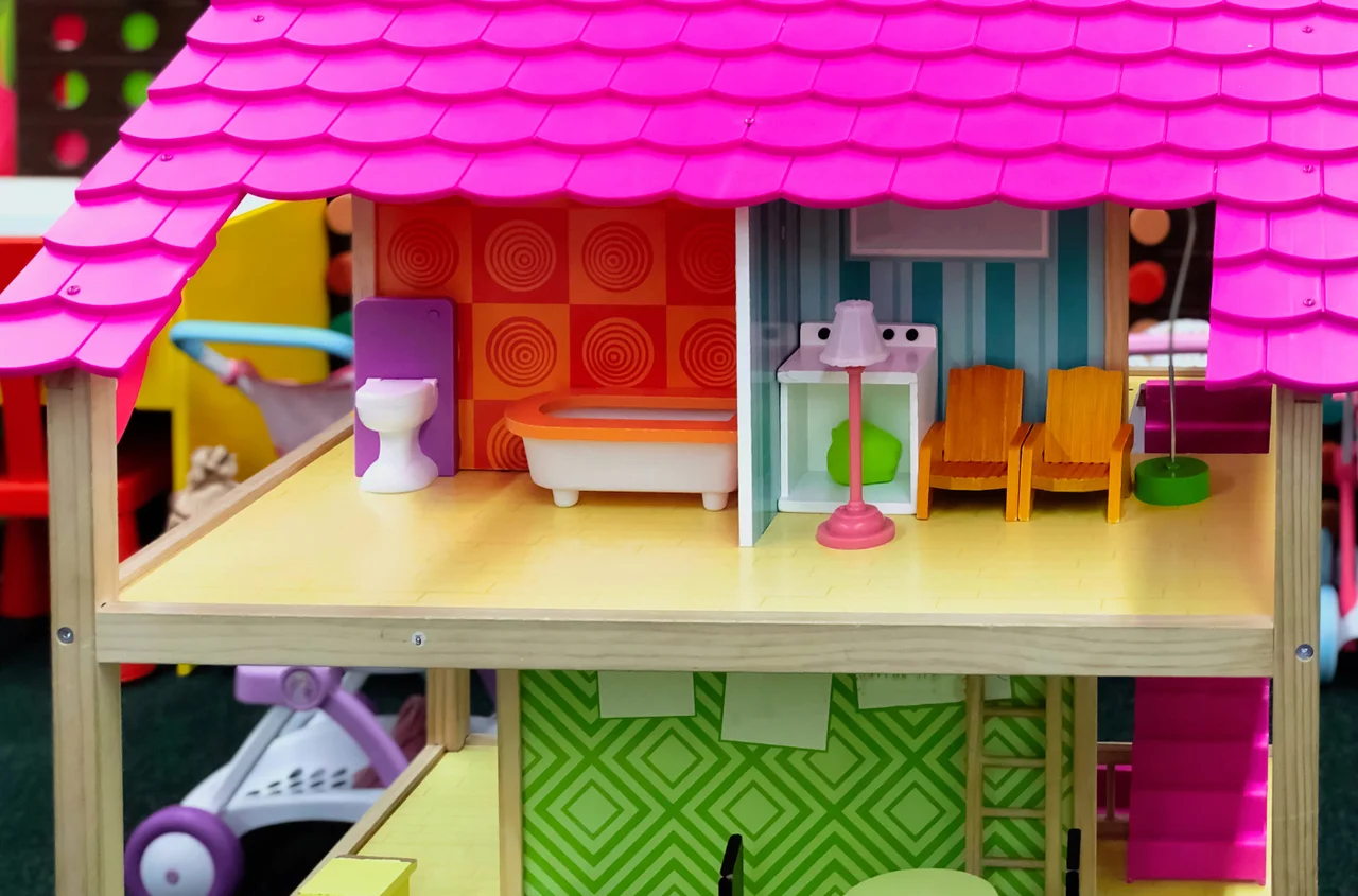 Międzynarodowy Dzień Domków Lalek: Historia i Znaczenie