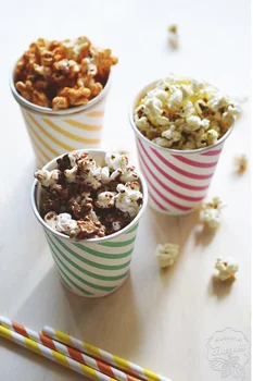 Domowy popcorn w 3 smakach - czekolada, papryka, masło z serem