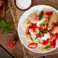 Najlepszy sezonowy przepis na pierogi z truskawkami!