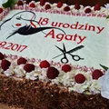 Tort orzechowo - malinowy