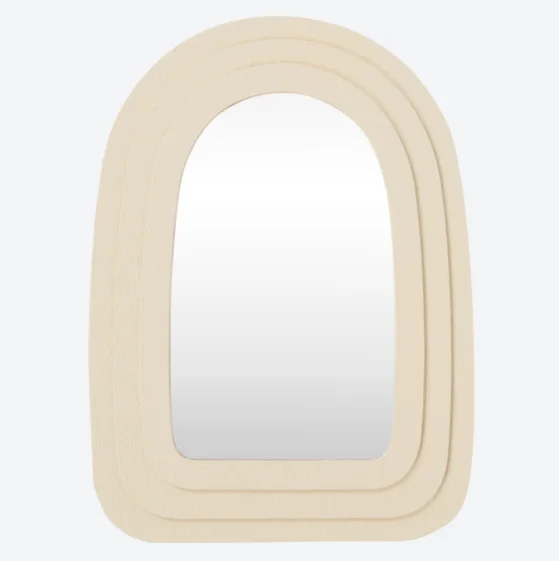 Zdjęcie Te lustra z Action za 17,95 zł robią furorę w mieszkaniach! Korory ziemi, nietypowe ramki i optycznie powiększą pokój #5