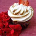 Muffinki z lemon curd i włoską bezą