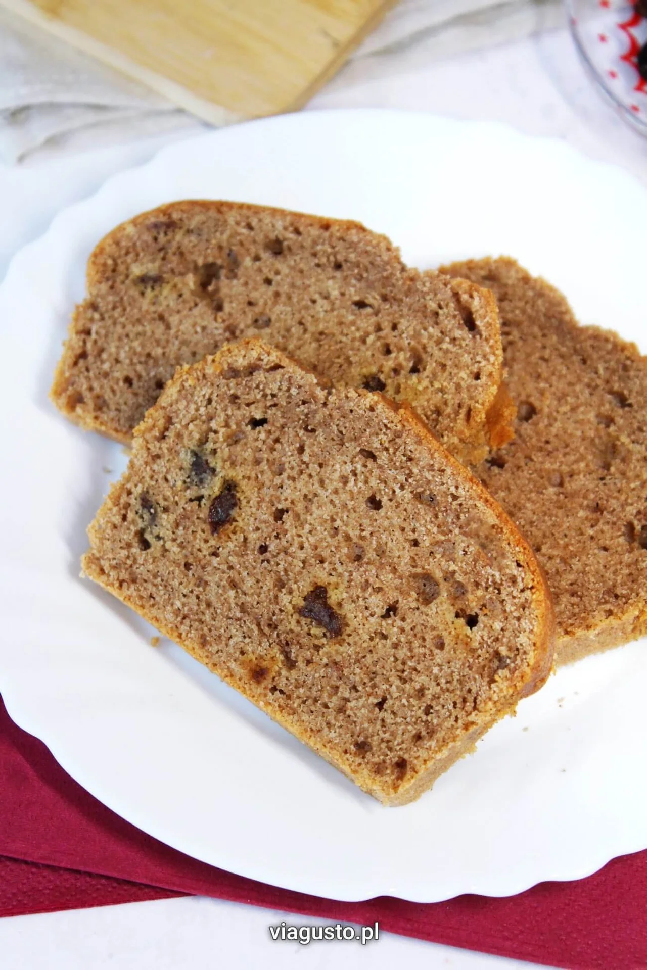 Babka cynamonowa z rodzynkami