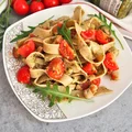 Szybki makaron z pesto i kurczakiem