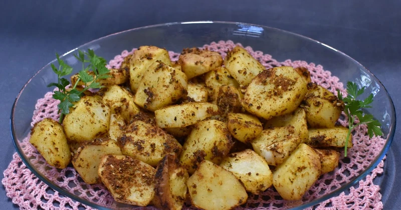 Ziemniaki pieczone w frytkownicy Air Fryer