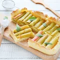 TARTA Z RABARBAREM I KREMEM