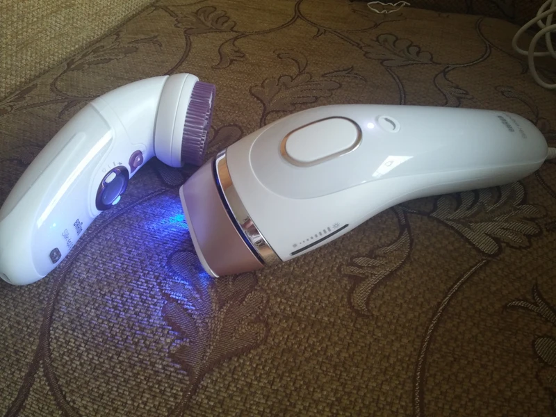Gładkie nogi na wakacje tylko z Braun Silk-Expert IPL #2