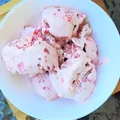 Lody truskawkowe