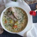 Zupa z młodą kapustą na żeberkach