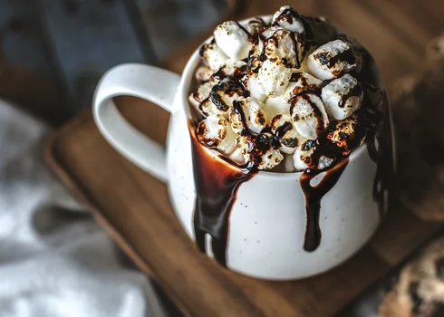 Domowa pikantna kawa mocha.