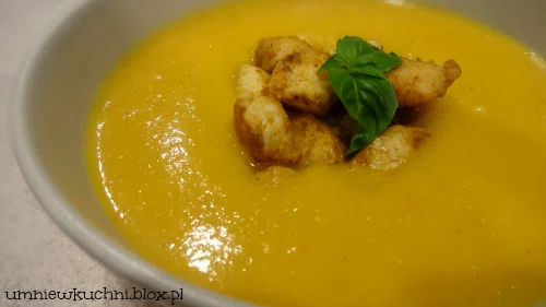 Krem z dyni z kurczakiem