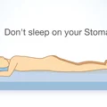 Śpisz na brzuchu? To niedobrze! Sprawdź dlaczego.