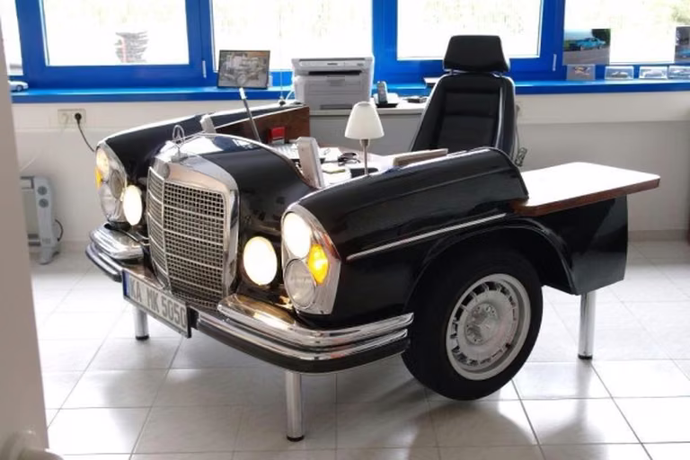 Biurko dla fanów motoryzacji