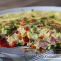 Omlet na słono z papryką i szynką