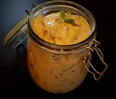 Śledzie w sosie curry