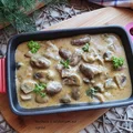 Gulasz z serc drobiowych z pieczarkami