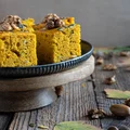 Korzenne ciasto dyniowe z orzechami