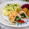 Drobiowe Roladki Nadziewane Szpinakiem, Pokrzywą I Serem Feta