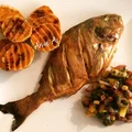 Pieczona dorada w jogurtowej marynacie