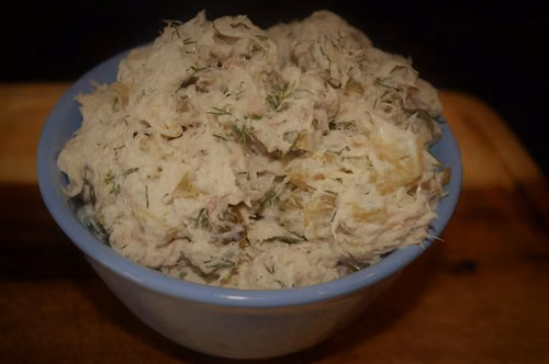 Pasta z makreli na kanpki