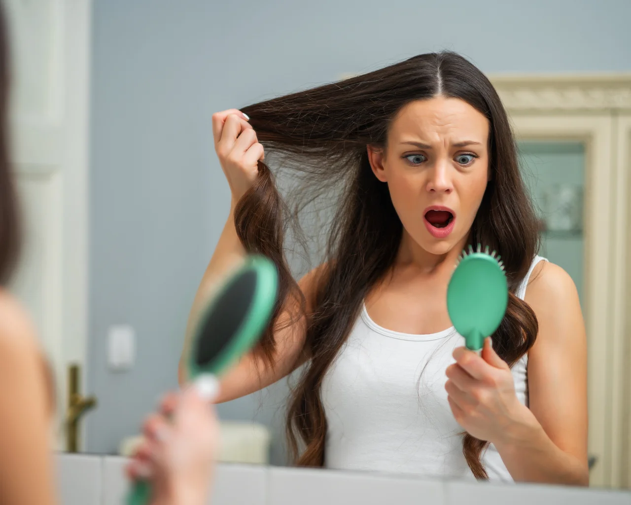Twoje włosy mówią więcej, niż myślisz! 8 chorób, które mogą ujawnić