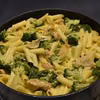 Makaron Penne z kurczakiem i brokułem