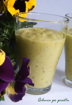 Koktajl - kiwi, awokado, jabłko
