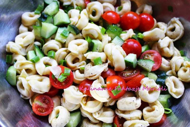 Sałatka z tortellini