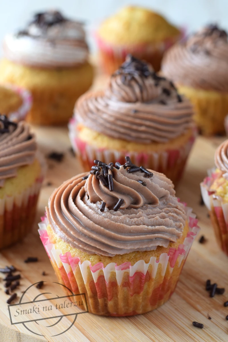 Muffinki z masą krówkową