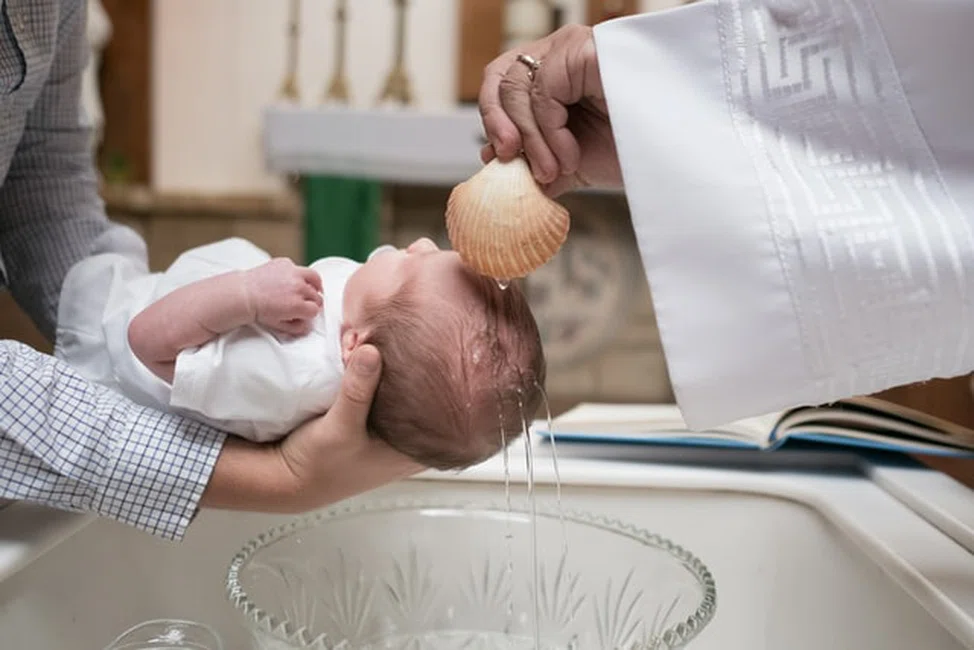O czym pamiętać organizując chrzciny? | Słodkie okruszki