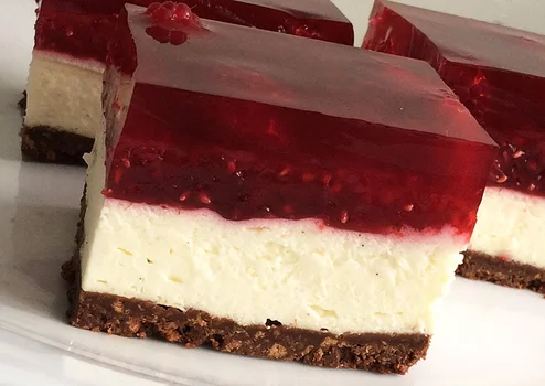 Sernik z mascarpone bez pieczenia