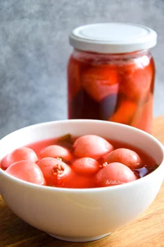 Kiszone rzodkiewki i czosnek o aromacie limonki