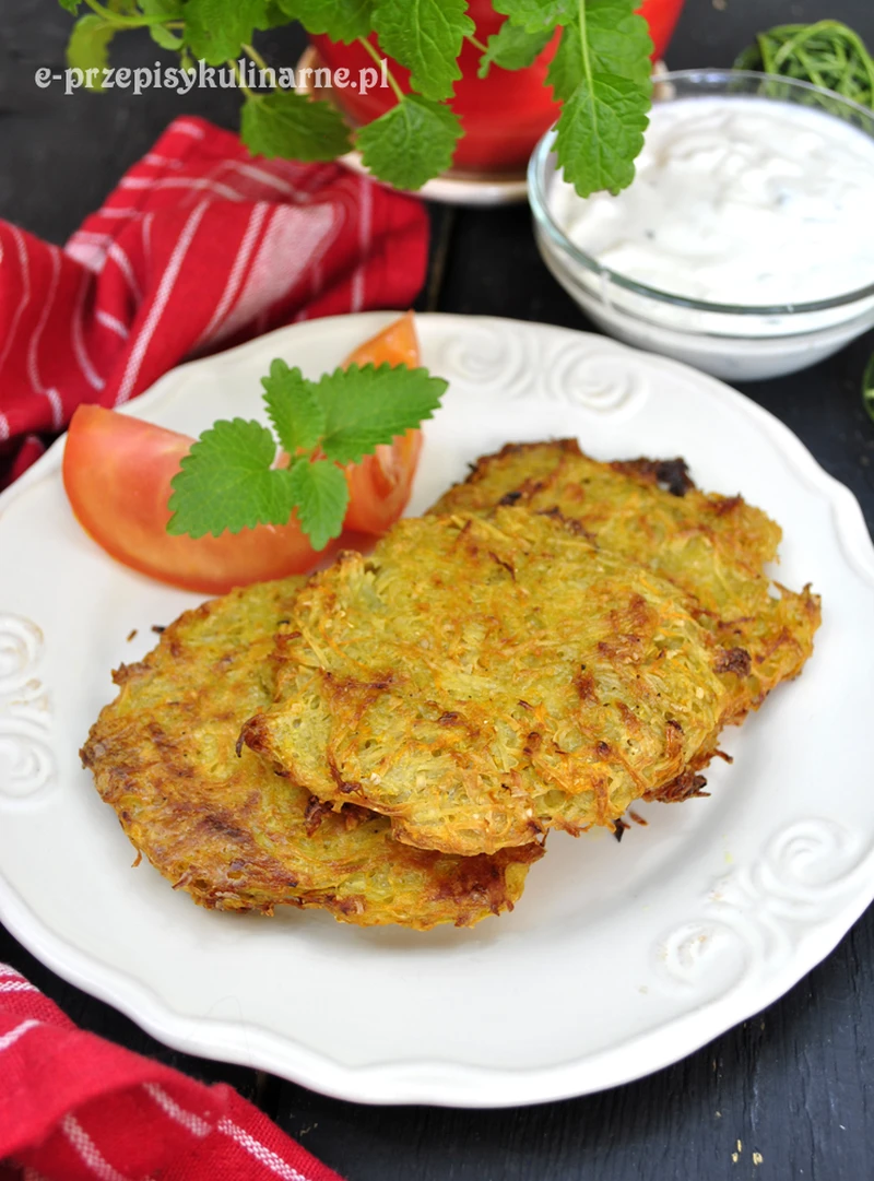 DIETETYCZNE PLACKI ZIEMNIACZANE Z PIEKARNIKA (76 KCAL)