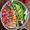 Sałatka z kurczakiem i avocado w balsamicznym sosie
