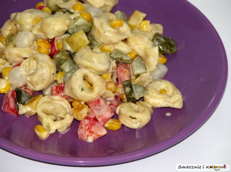 Sałatka z tortellini