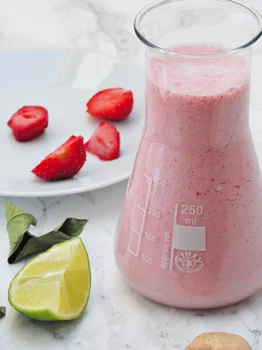 Truskawkowo-imbirowe smoothie