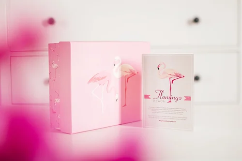 beGLOSSY Flamingo Beach {przegląd pudełka sierpień 2018 + 2 nowości kosmetyczne}