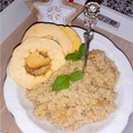 Korzenno-miodowa kasza jaglana z suszonymi jabłuszkami