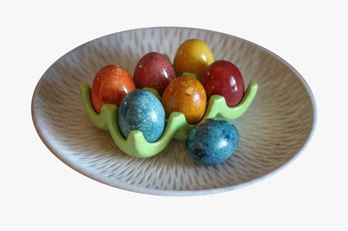 Naturalne sposoby barwienia jajek