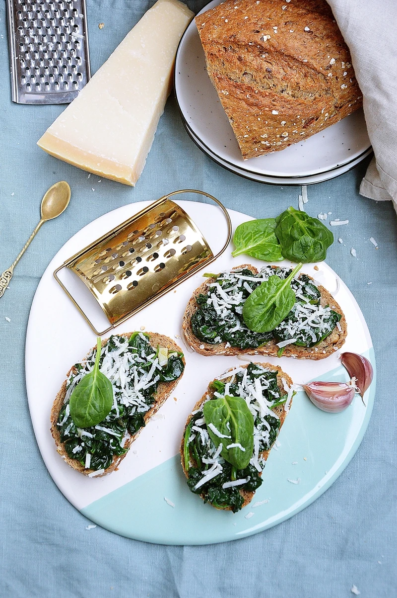 Bruschetta ze szpinakiem